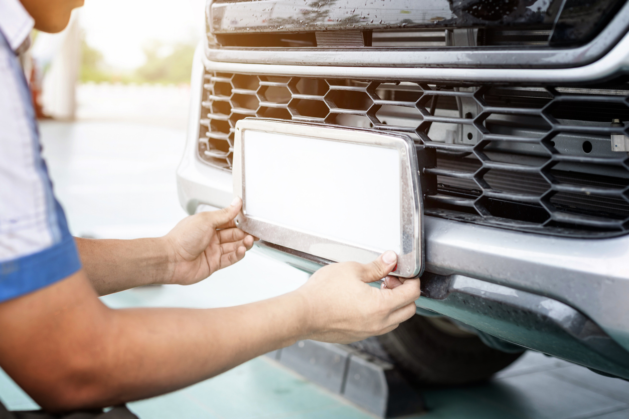 Can You Put A Private Plate On A Lease Car?